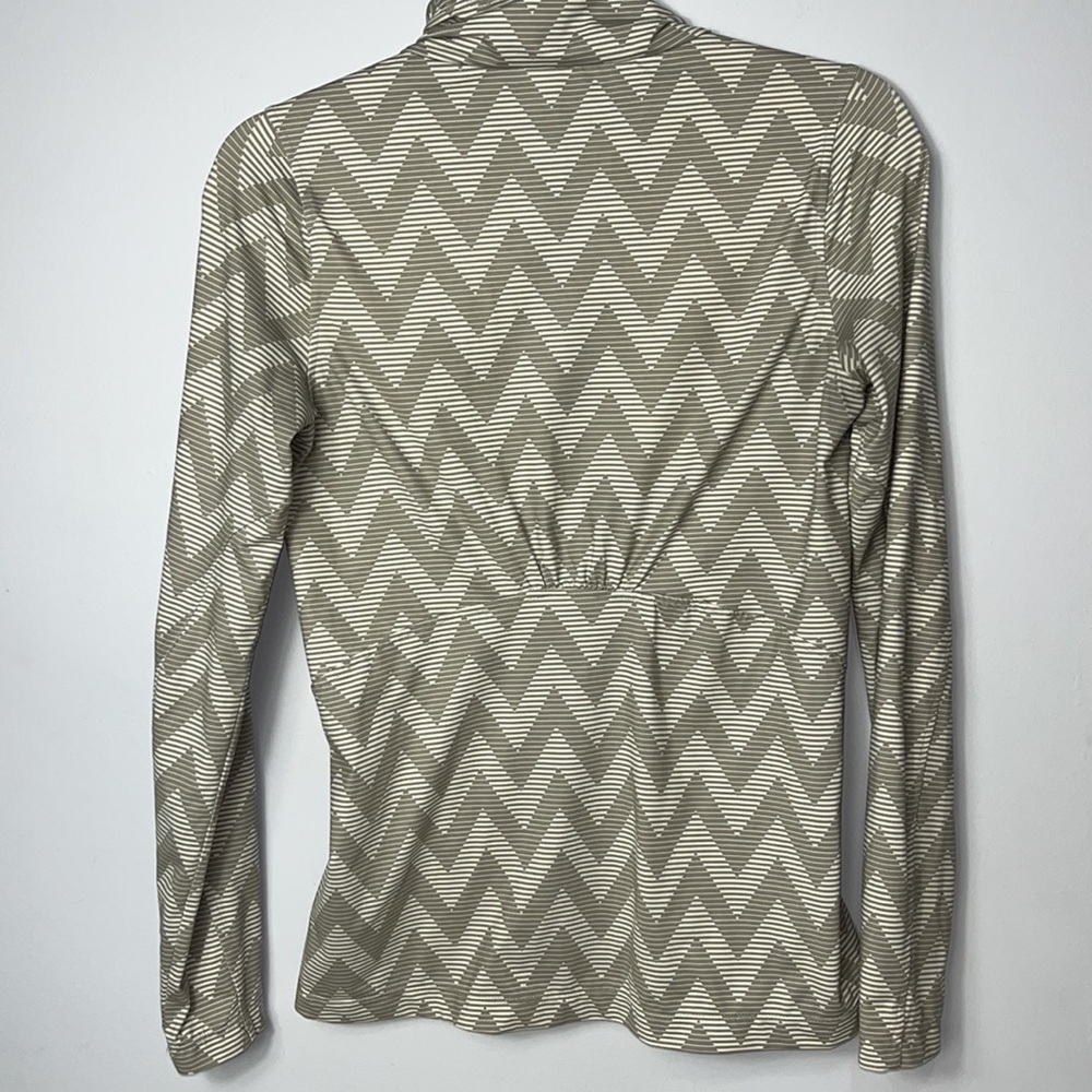 Merrell Full Zip Top - Picture 6 of 10